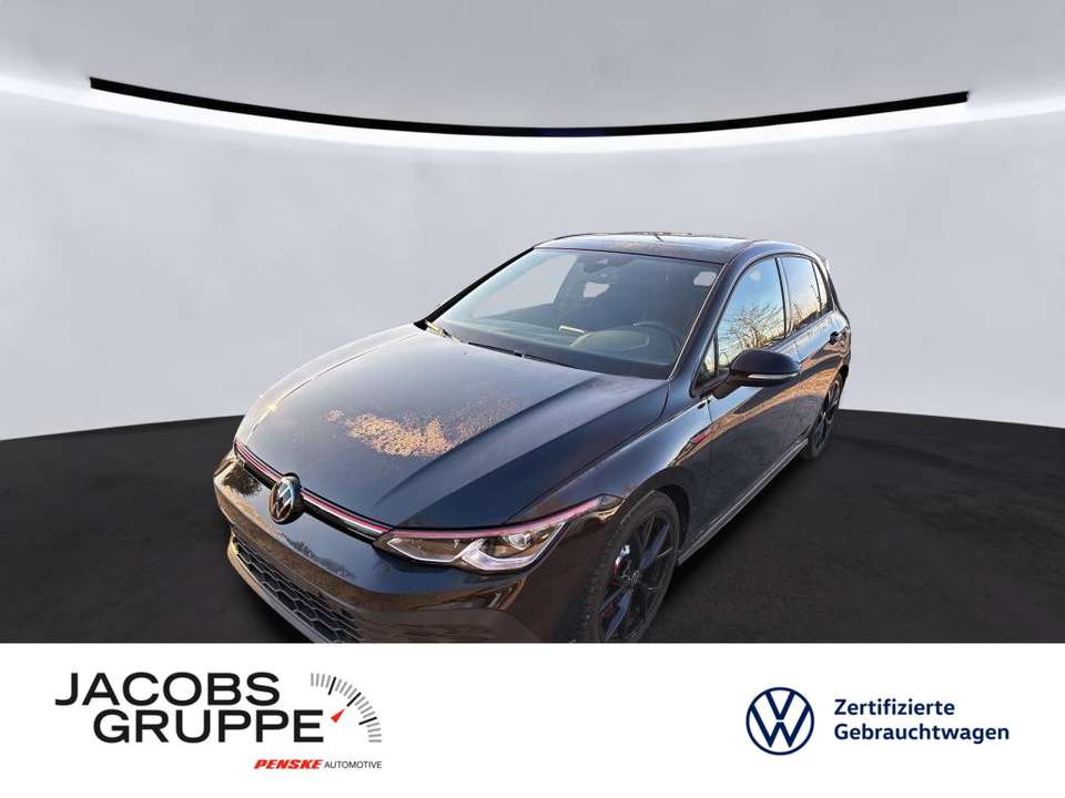 Volkswagen Golf - Imagem 1