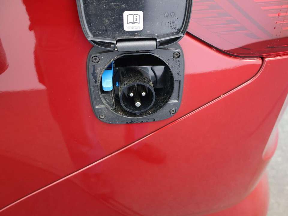 Volkswagen T7 California - Imagem 12