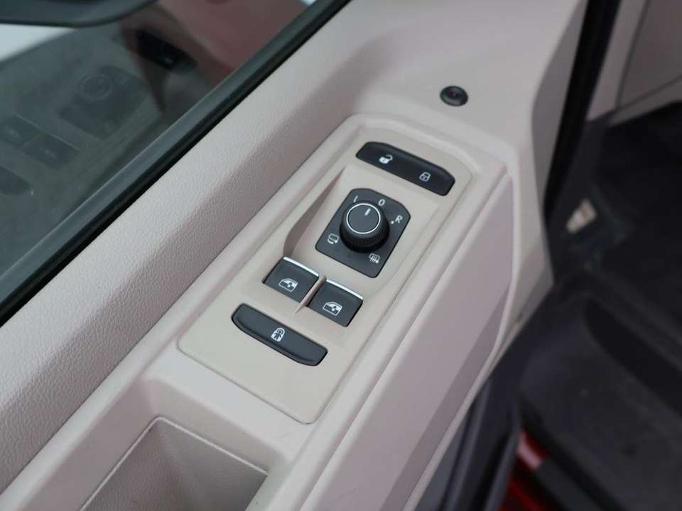 Volkswagen T7 California - Imagem 14