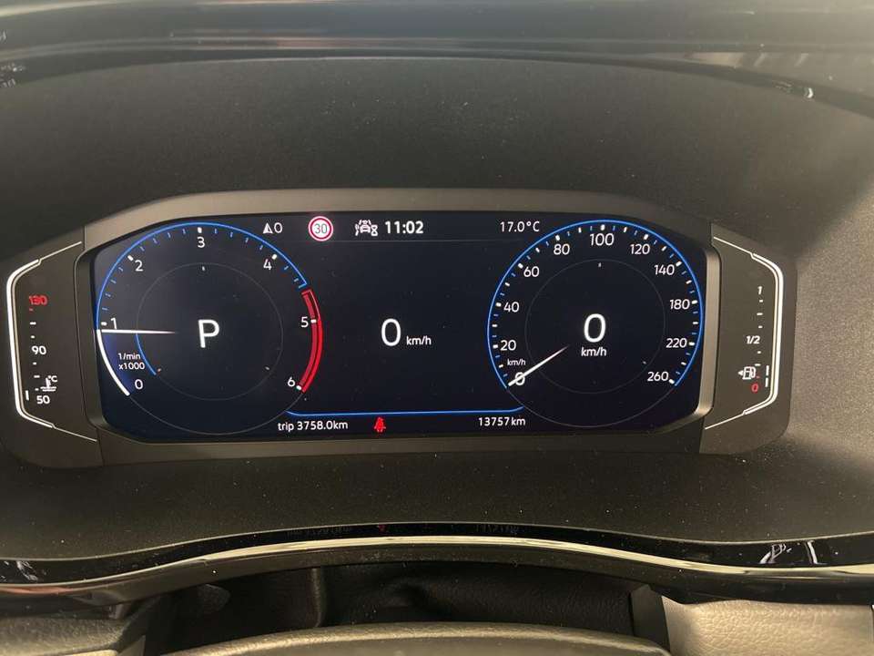 Volkswagen T6.1 Caravelle - Imagem 7