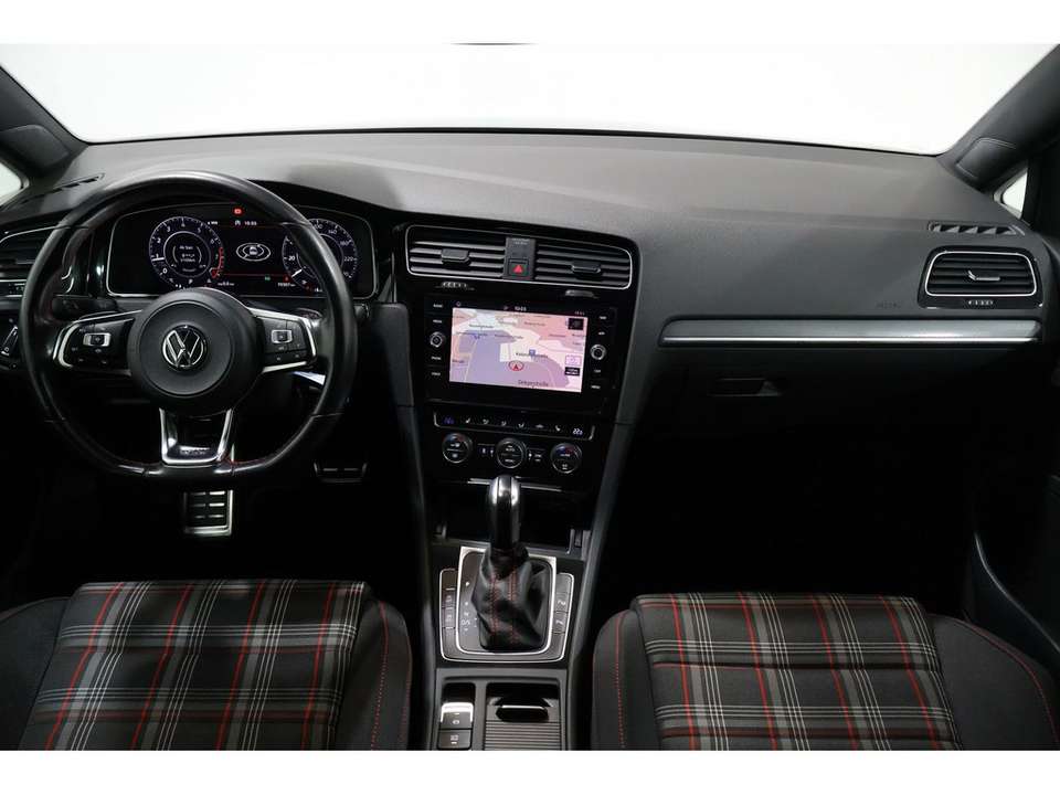 Volkswagen Golf - Imagem 9