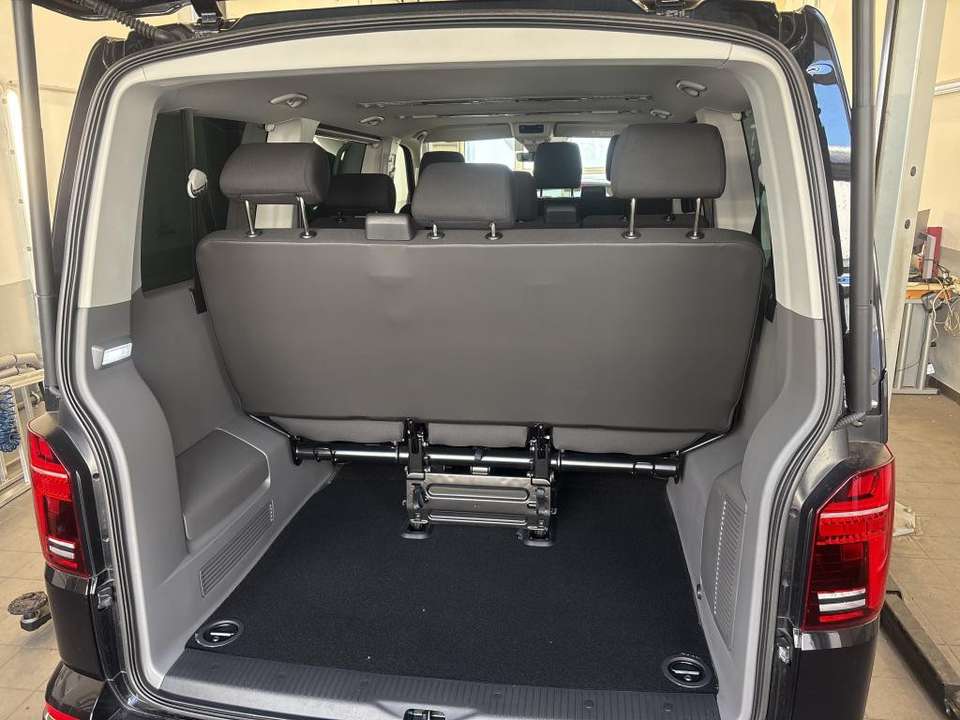 Volkswagen T6.1 Caravelle - Imagem 12