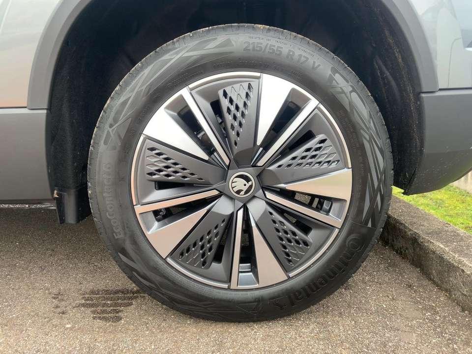 Skoda Karoq - Imagem 12