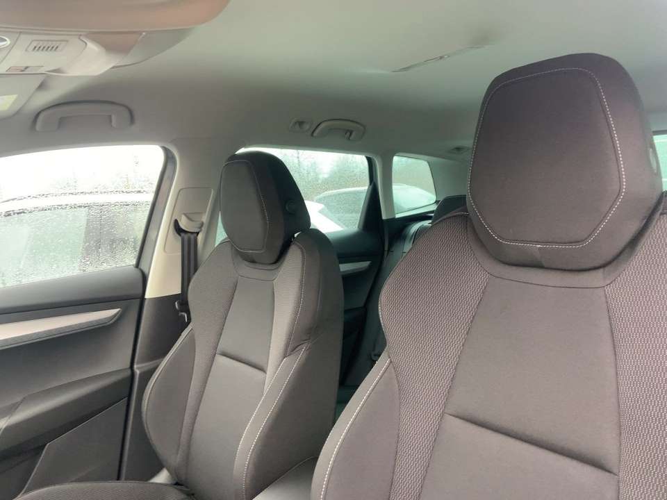 Skoda Karoq - Imagem 13