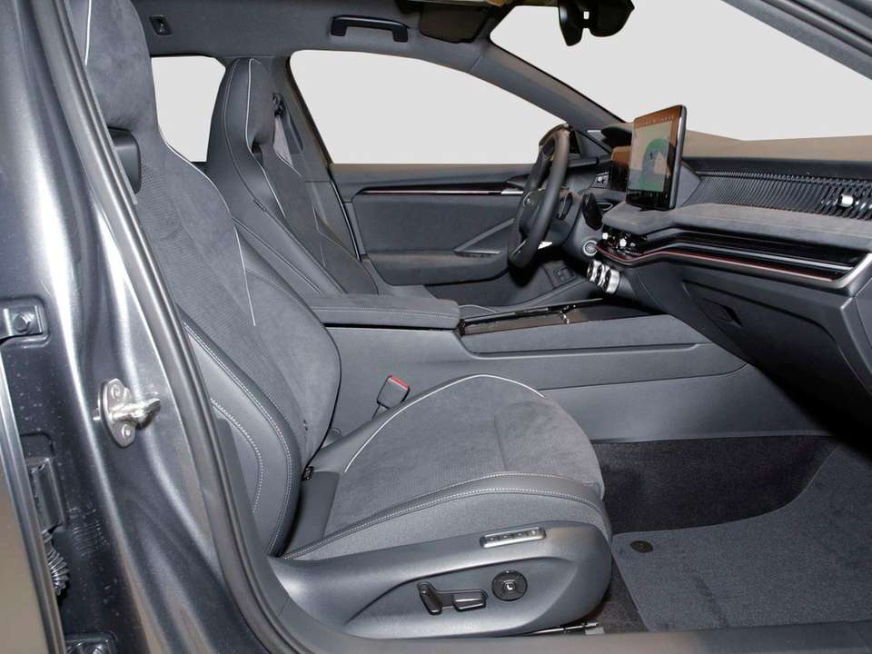 Skoda Superb - Imagem 8