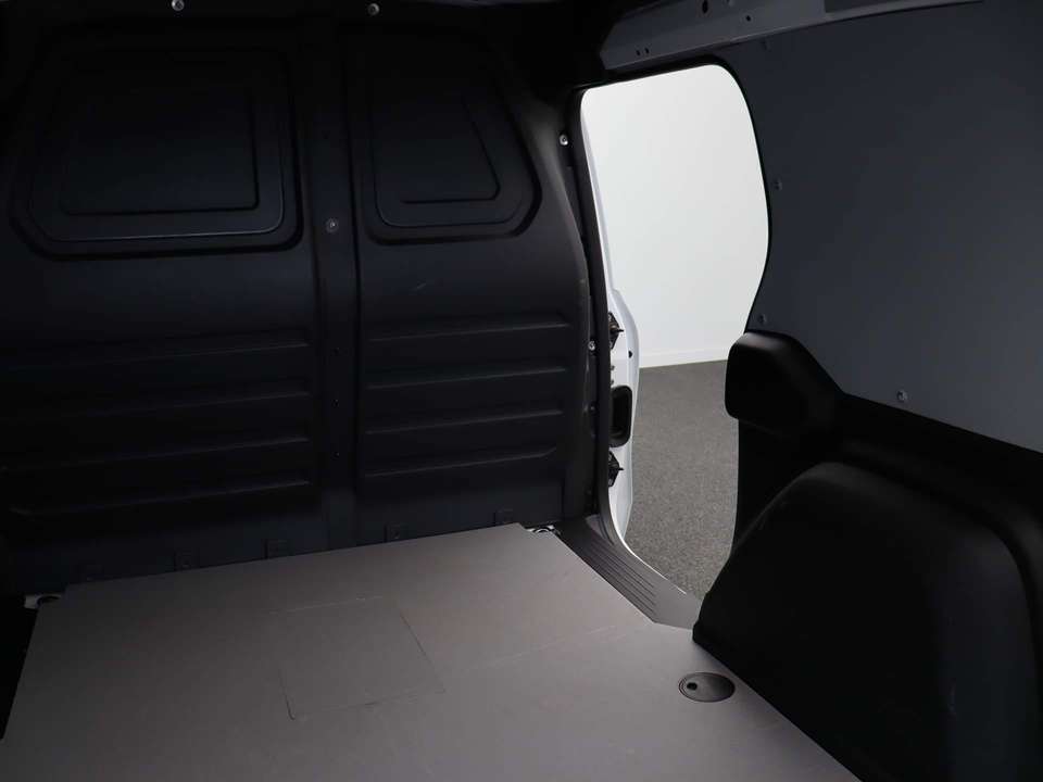 Renault Kangoo E-TECH - Imagem 7