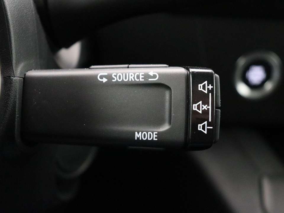 Renault Kangoo E-TECH - Imagem 12