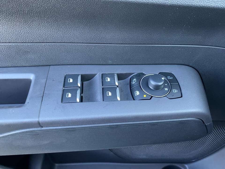 Ford Tourneo Courier - Imagem 14