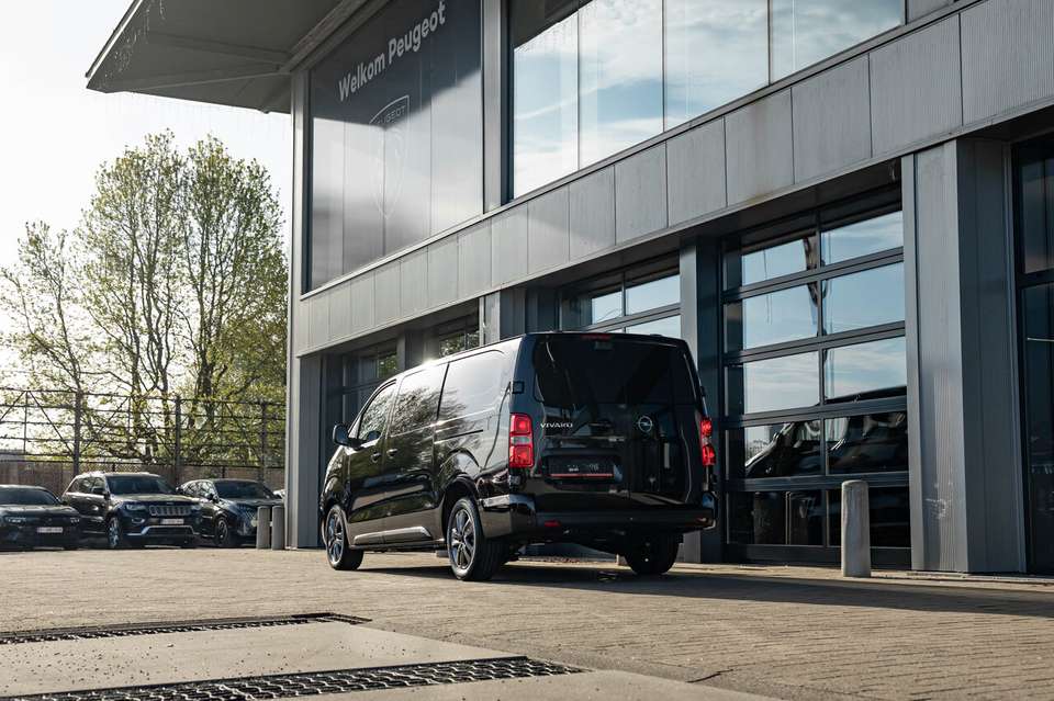 Opel Vivaro - Imagem 8