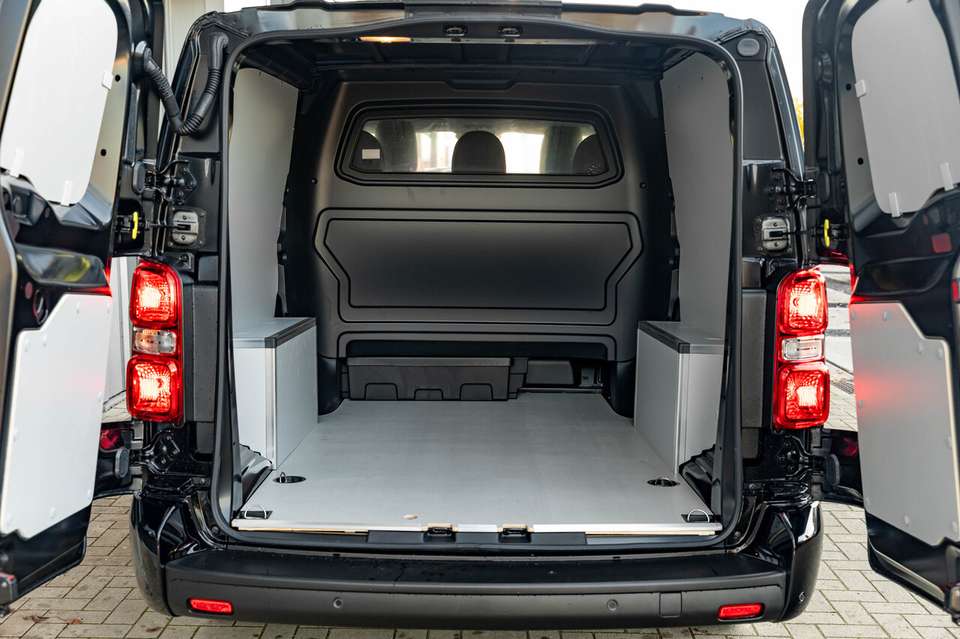 Opel Vivaro - Imagem 9