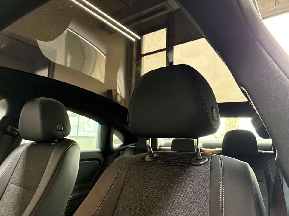 Mercedes-Benz CLA 180 - Imagem 15