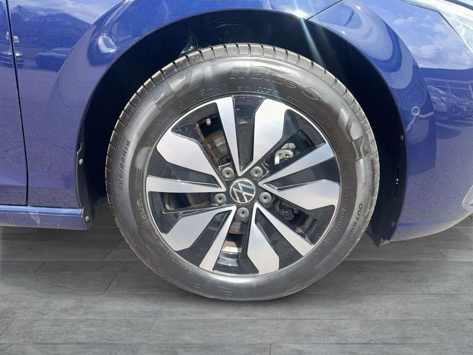 Volkswagen Golf - Imagem 8