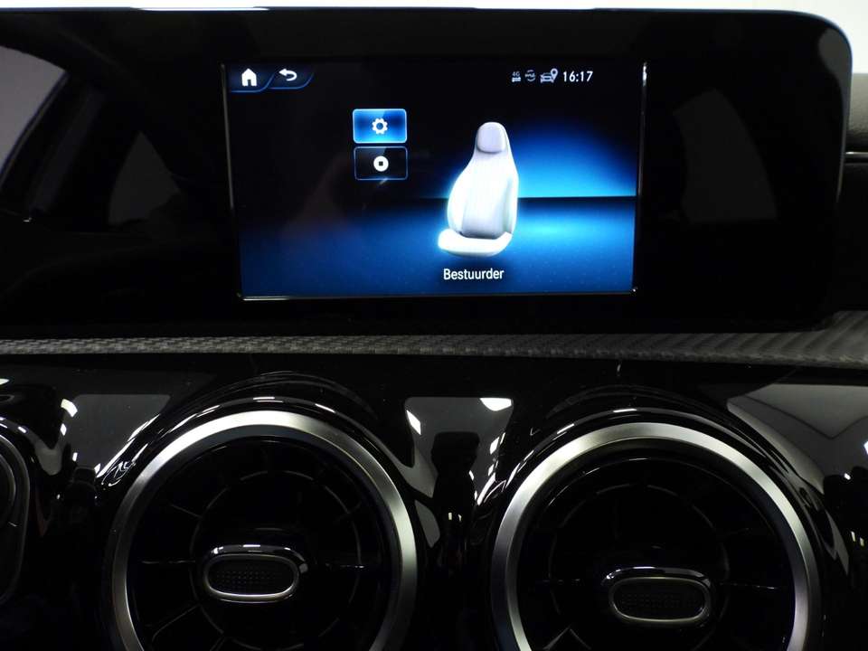 Mercedes-Benz A 250 - Imagem 16