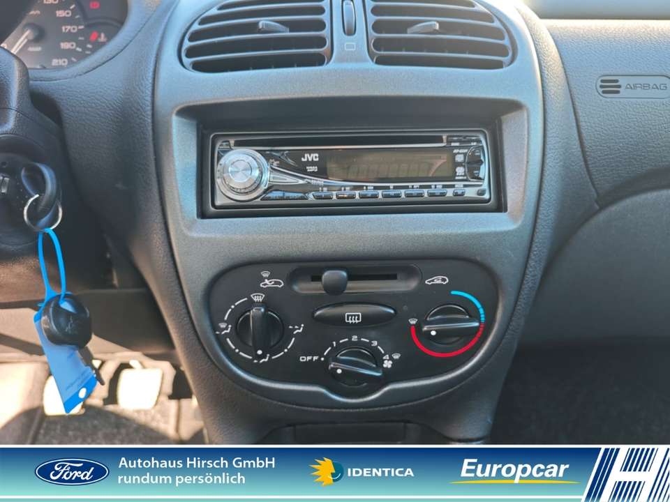 Peugeot 206 - Imagem 13