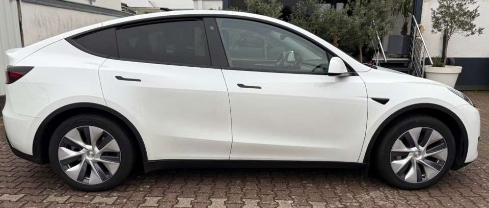 Tesla Model Y - Imagem 5