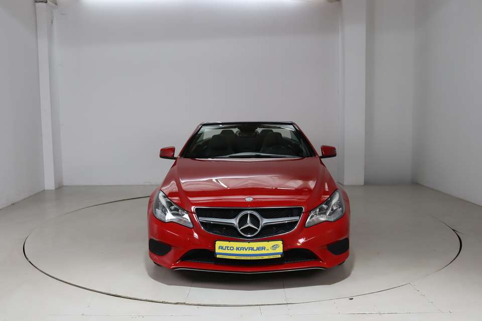 Mercedes-Benz E 200 - Imagem 4