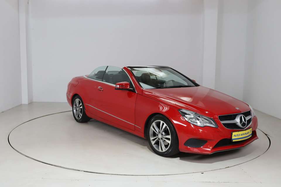 Mercedes-Benz E 200 - Imagem 6