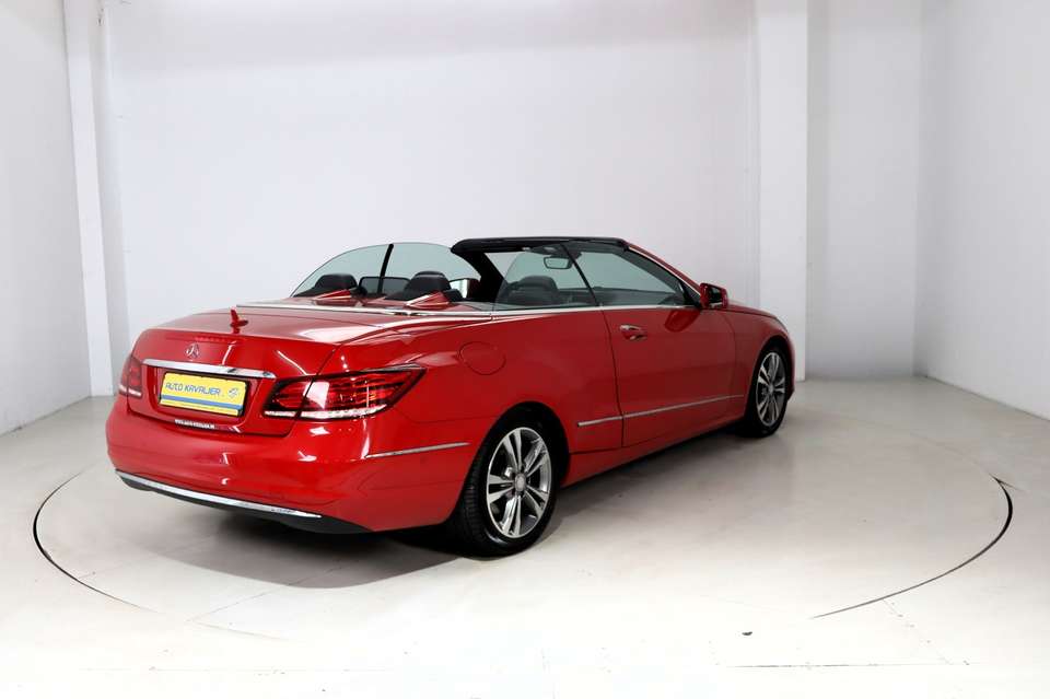 Mercedes-Benz E 200 - Imagem 8