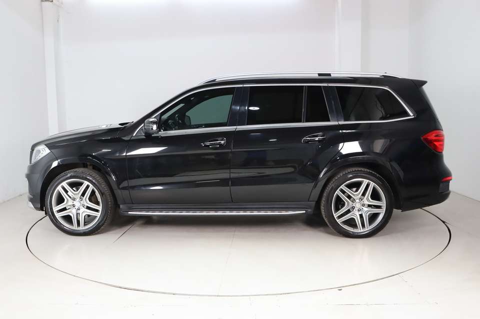 Mercedes-Benz GL 350 - Imagem 9