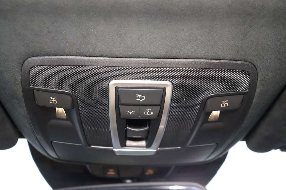 Mercedes-Benz GL 350 - Imagem 15