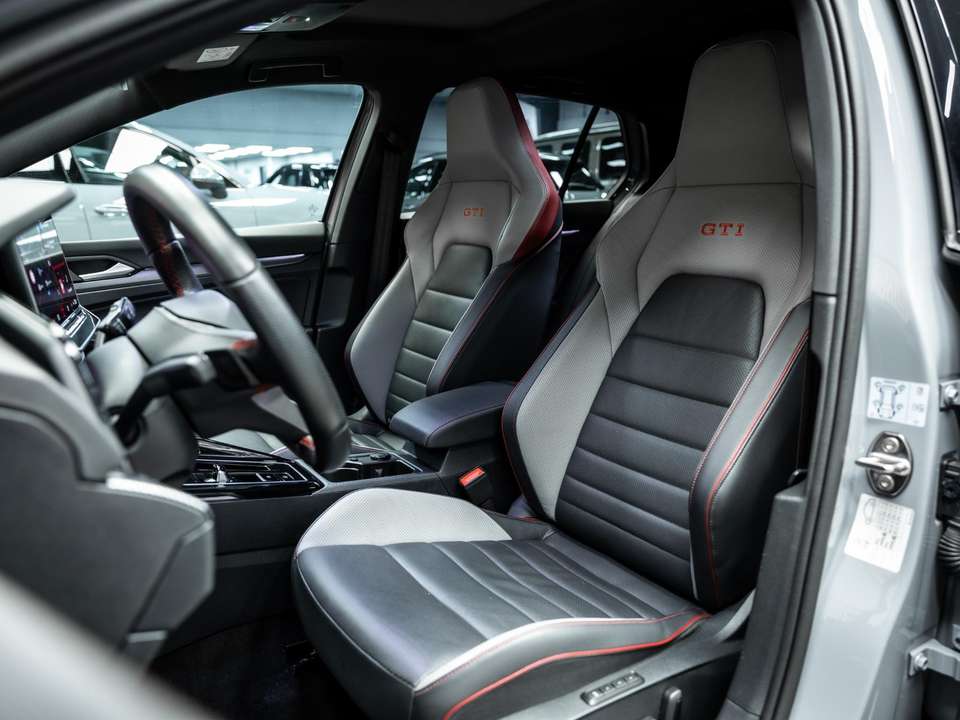 Volkswagen Golf GTI - Imagem 3