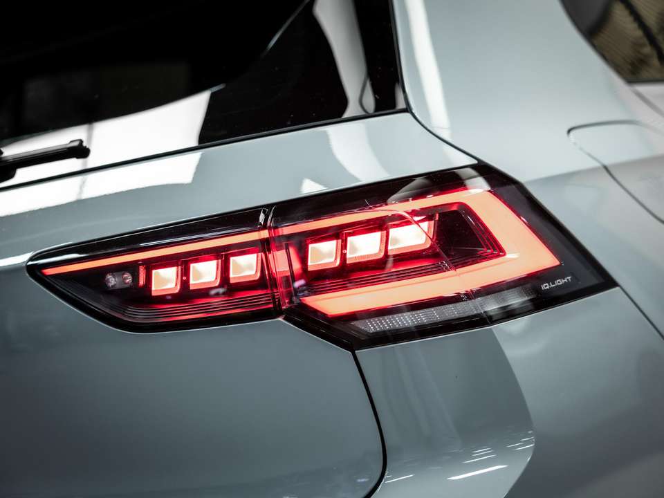 Volkswagen Golf GTI - Imagem 14