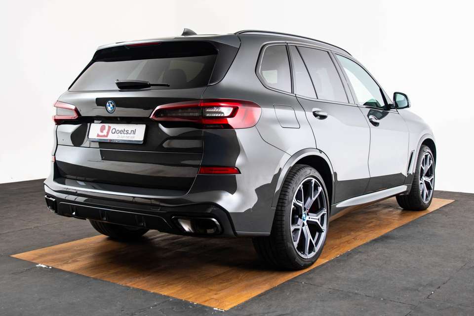 BMW X5 - Imagem 2