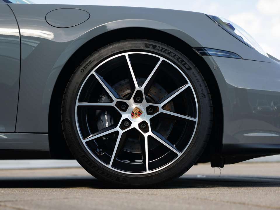 Porsche 992 - Imagem 4