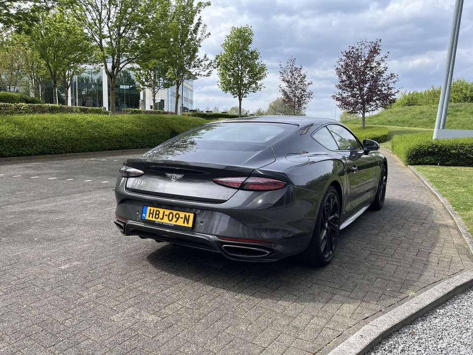 Bentley Continental GT - Imagem 2