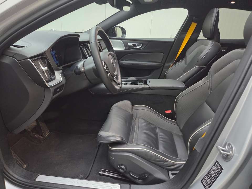 Volvo S60 - Imagem 4