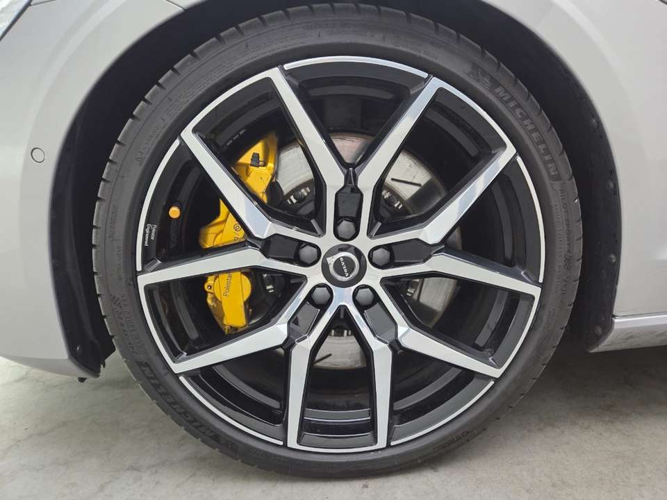 Volvo S60 - Imagem 16