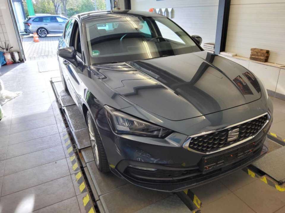 SEAT Leon - Imagem 2