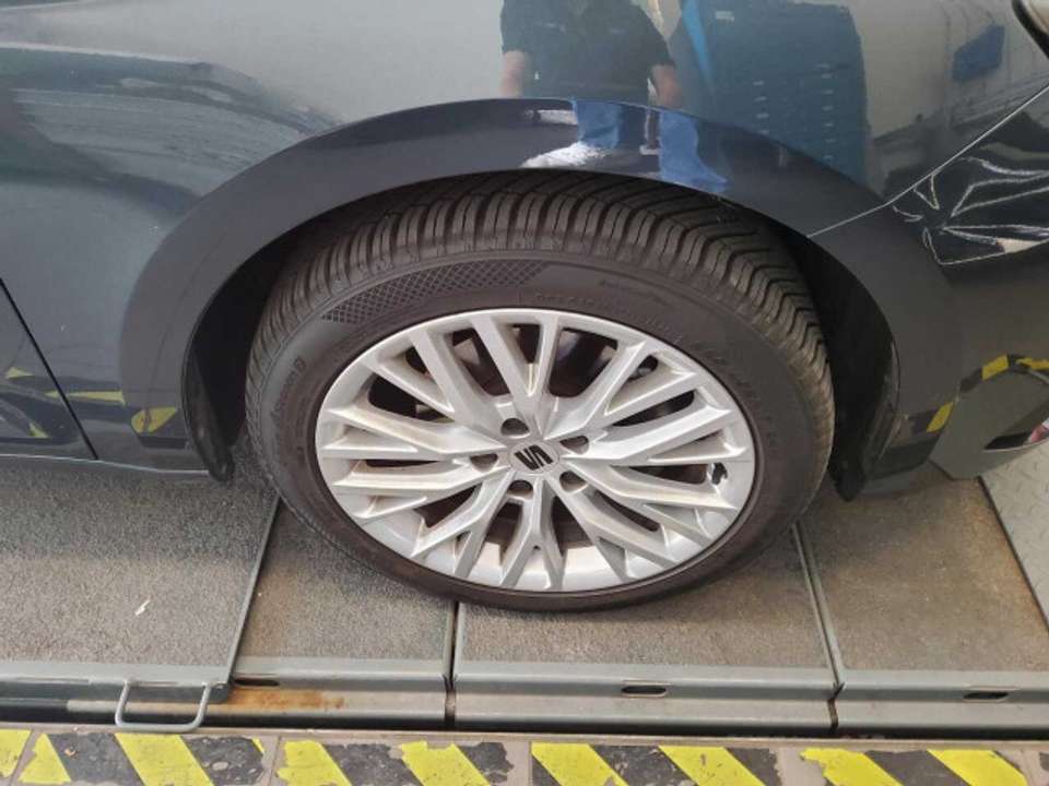 SEAT Leon - Imagem 7