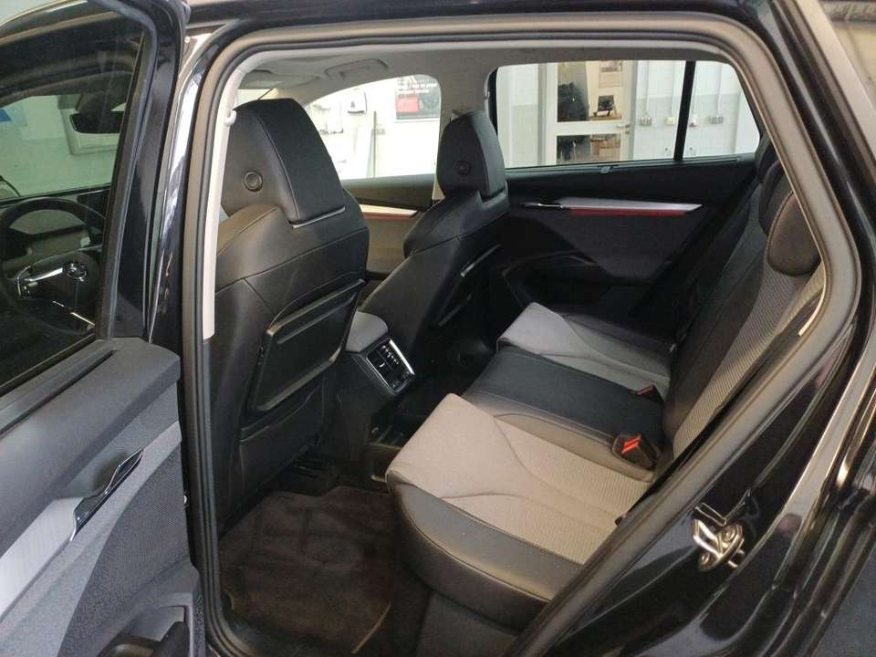 Skoda Enyaq - Imagem 8