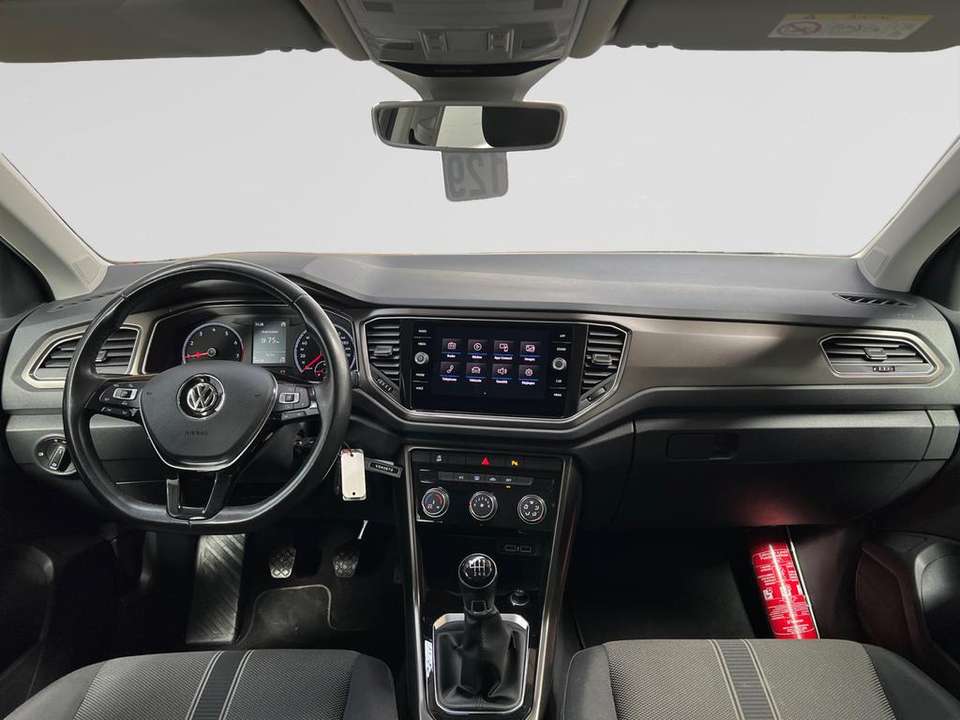 Volkswagen T-Roc - Imagem 7