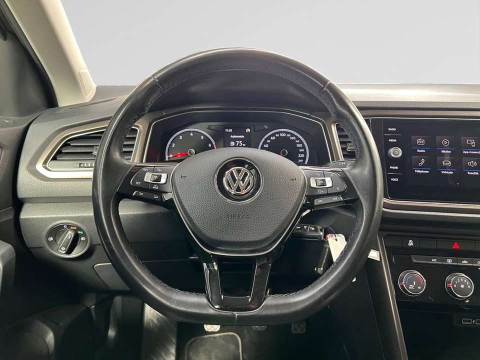 Volkswagen T-Roc - Imagem 8