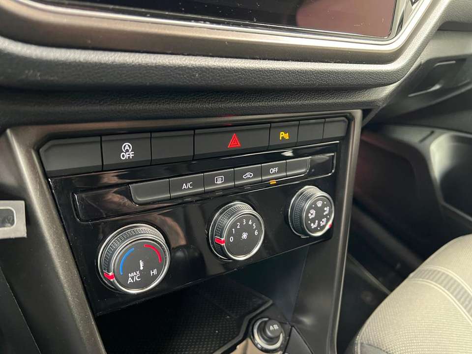 Volkswagen T-Roc - Imagem 13