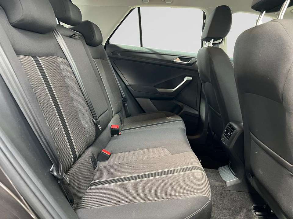 Volkswagen T-Roc - Imagem 15