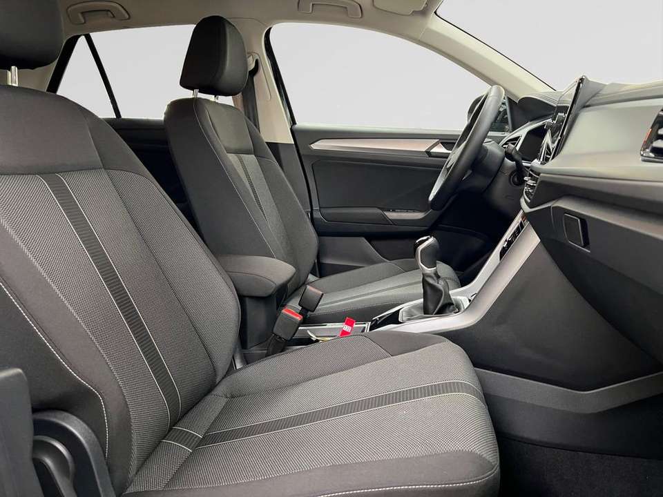 Volkswagen T-Roc - Imagem 14