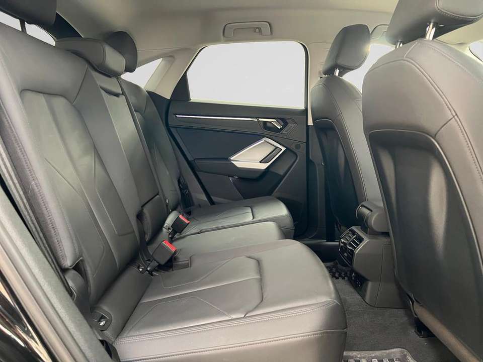 Audi Q3 - Imagem 15