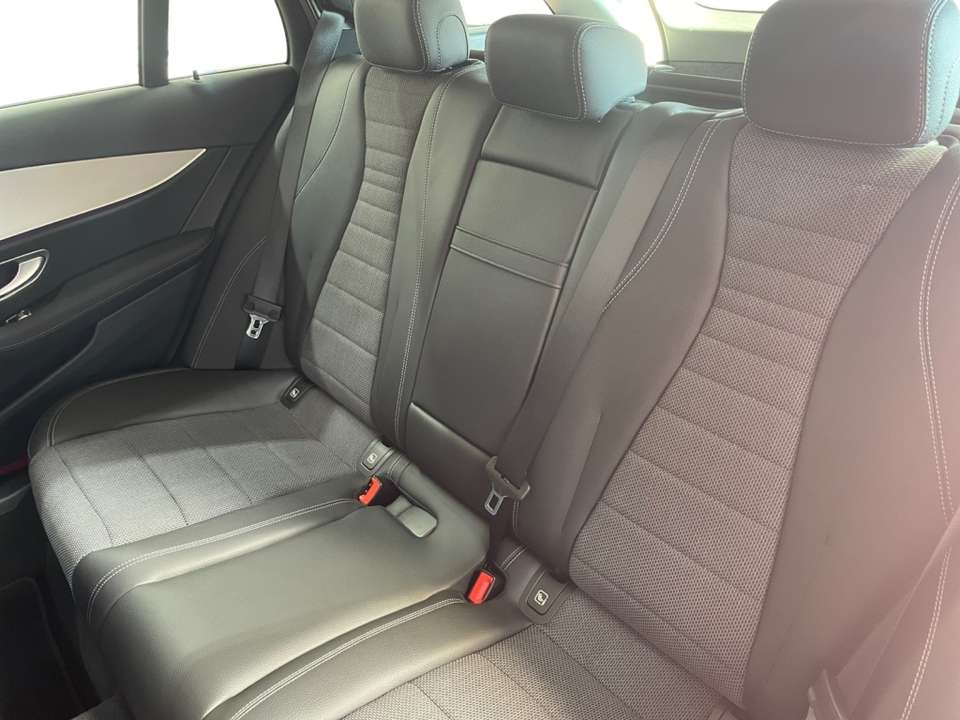 Mercedes-Benz E 220 - Imagem 8