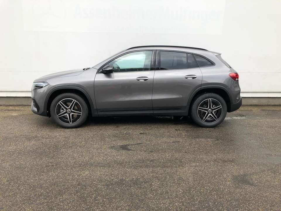 Mercedes-Benz EQA 250 - Imagem 6