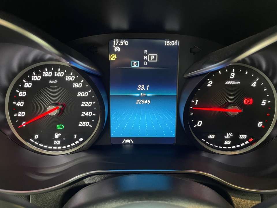 Mercedes-Benz GLC 220 - Imagem 10