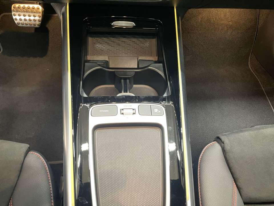 Mercedes-Benz B 250 - Imagem 15