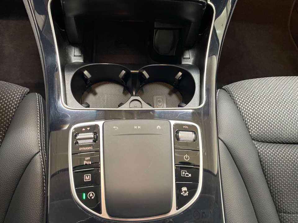 Mercedes-Benz GLC 220 - Imagem 15