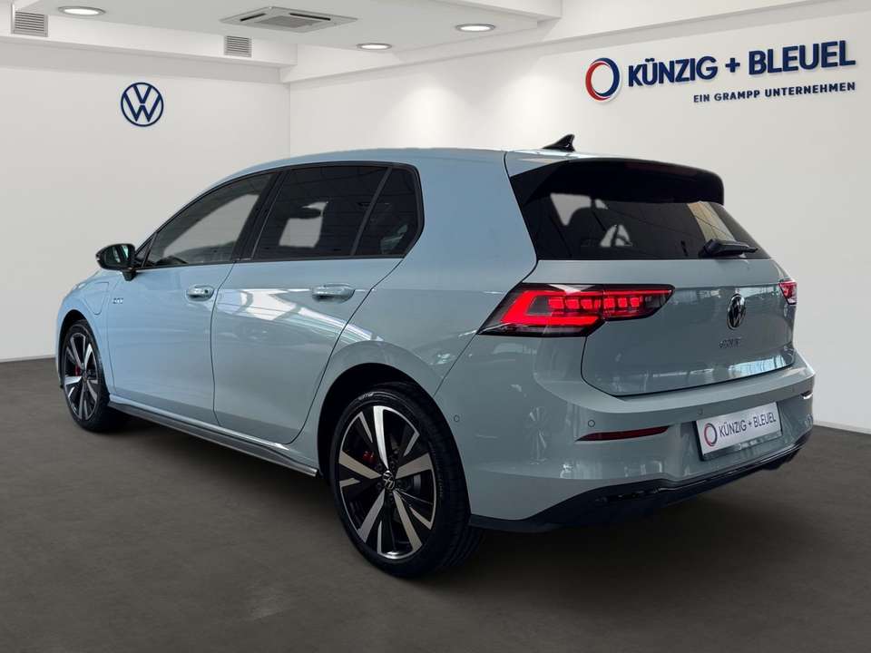Volkswagen Golf GTE - Imagem 5