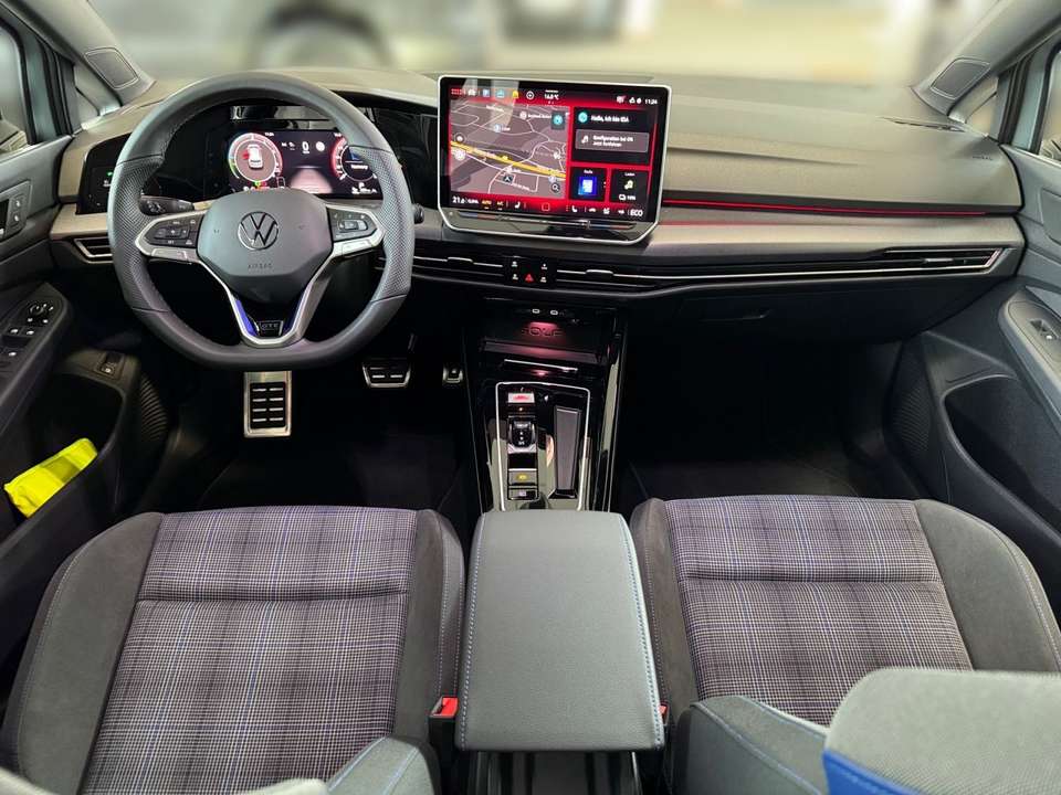 Volkswagen Golf GTE - Imagem 12