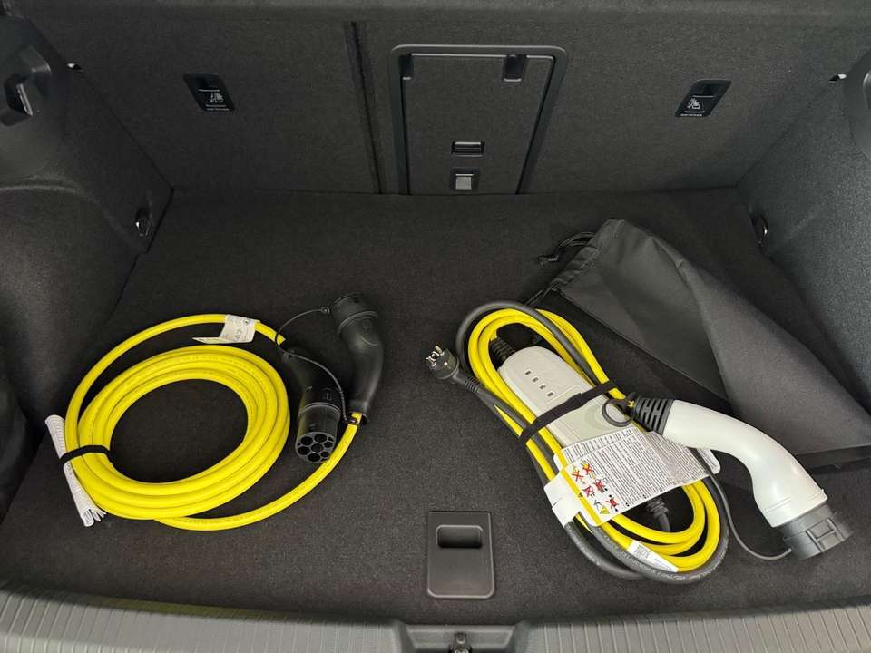 Volkswagen Golf GTE - Imagem 15