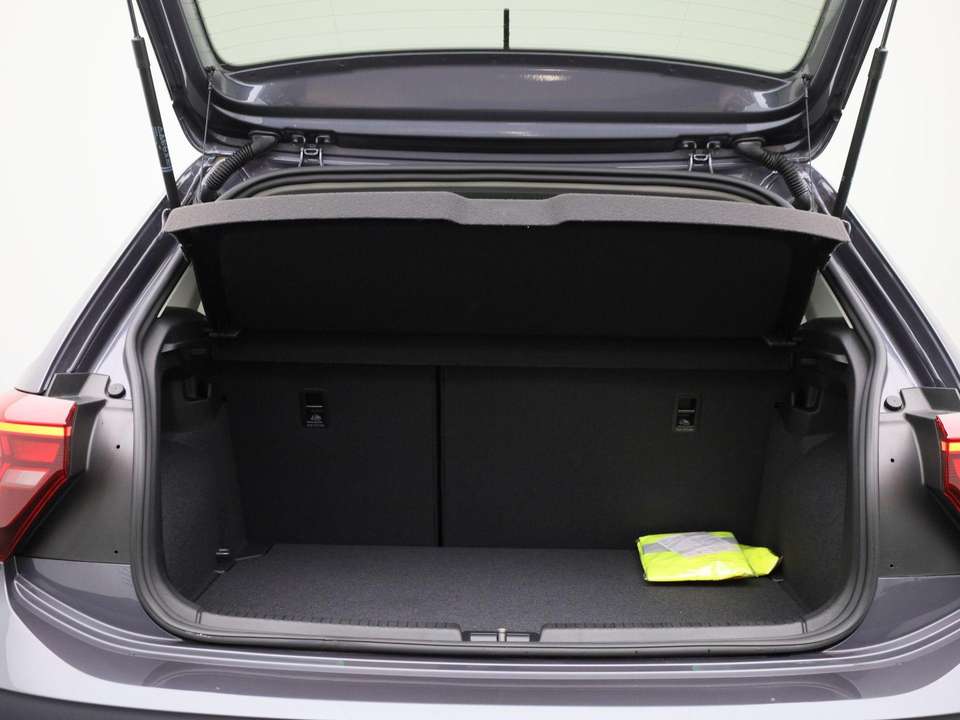 Volkswagen Polo - Imagem 14