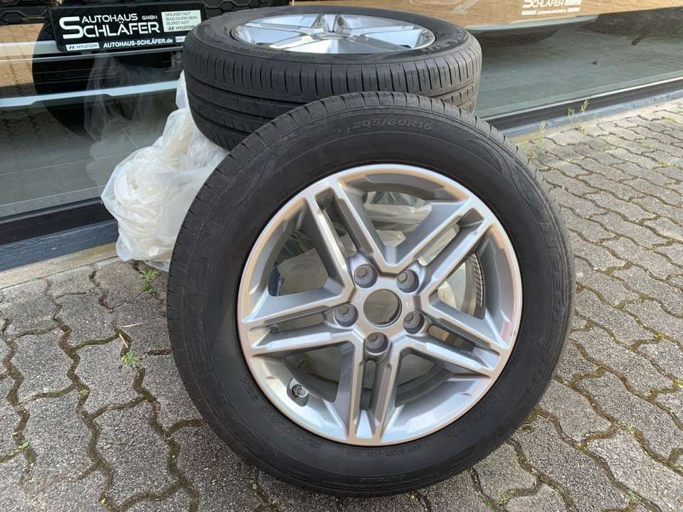 Hyundai KONA - Imagem 11